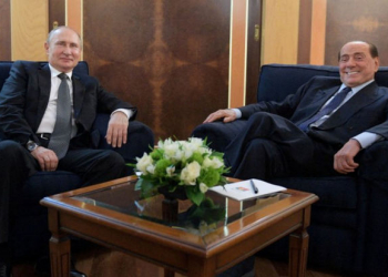 Putin və Berluskoni Aİ sanksiyalarını pozdular: Bir-birilərinə araq və şərab hədiyyə etdilər