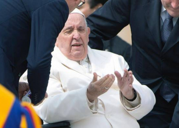 Papanın səhhəti normallaşıb…