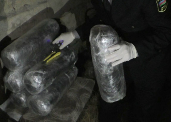 Astara sakininin evindən külli miqdarda narkotik vasitə aşkarlandı - Foto