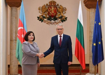 Bolqarıstanın Baş naziri: “Azərbaycanla əməkdaşlığın genişləndirilməsində maraqlıyıq”