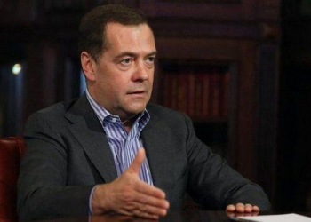 Medvedev: “Aİ hətta Avropanın özündə də müstəqil fəaliyyət göstərə bilmir”