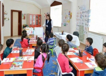 Dövlət Komitəsi: “İnternata göndərilən uşaqların sayı artıb”
