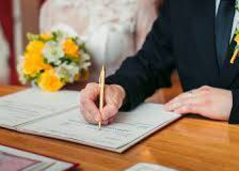 Hüquqşünas: “Qohum evliliklərinə qadağa qoyulması qanunsuz nikahlara yol açacaq”
 
 
