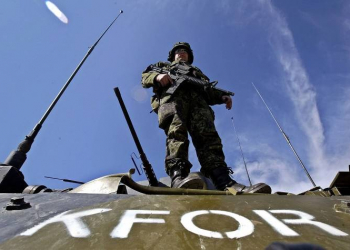 NATO keçmiş Avropa komandanı Kosovoya əlavə qoşun yerləşdirməyə çağırıb