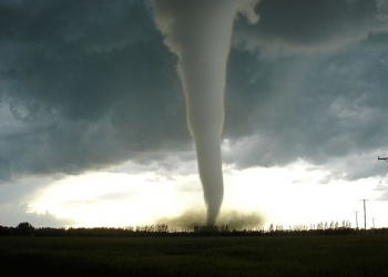 Nazirlik rəsmisi: “Azərbaycanda tornadolar tez-tez müşahidə edilə bilər”